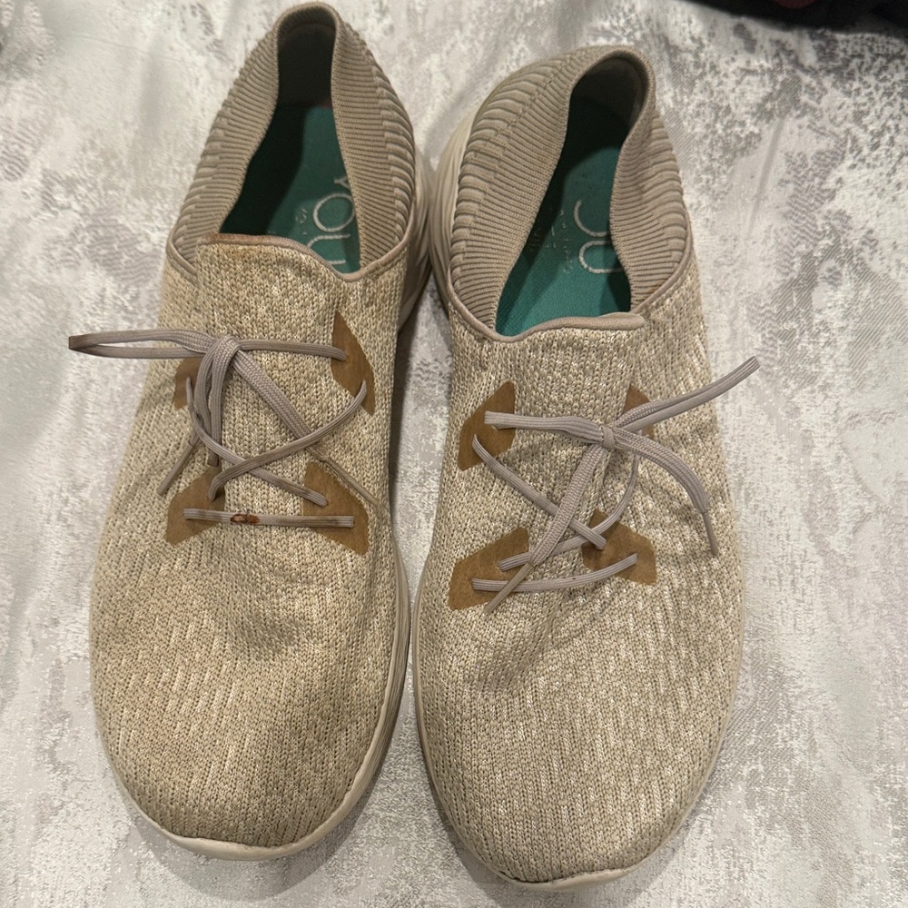 Skechers Taupe Knit Slip-On Sneakers with Light Brown Accents